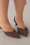 Kadın Sivri Burun Örgü Detaylı İnce Topuklu Slingback Sandalet
